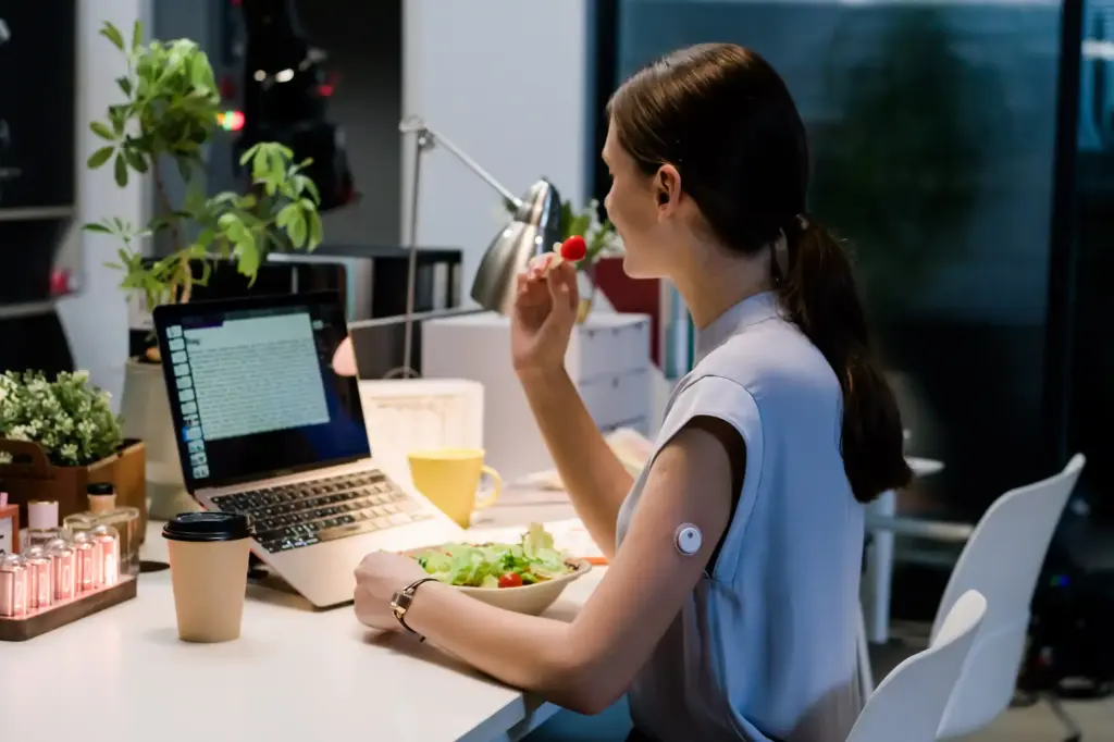 office lady webp